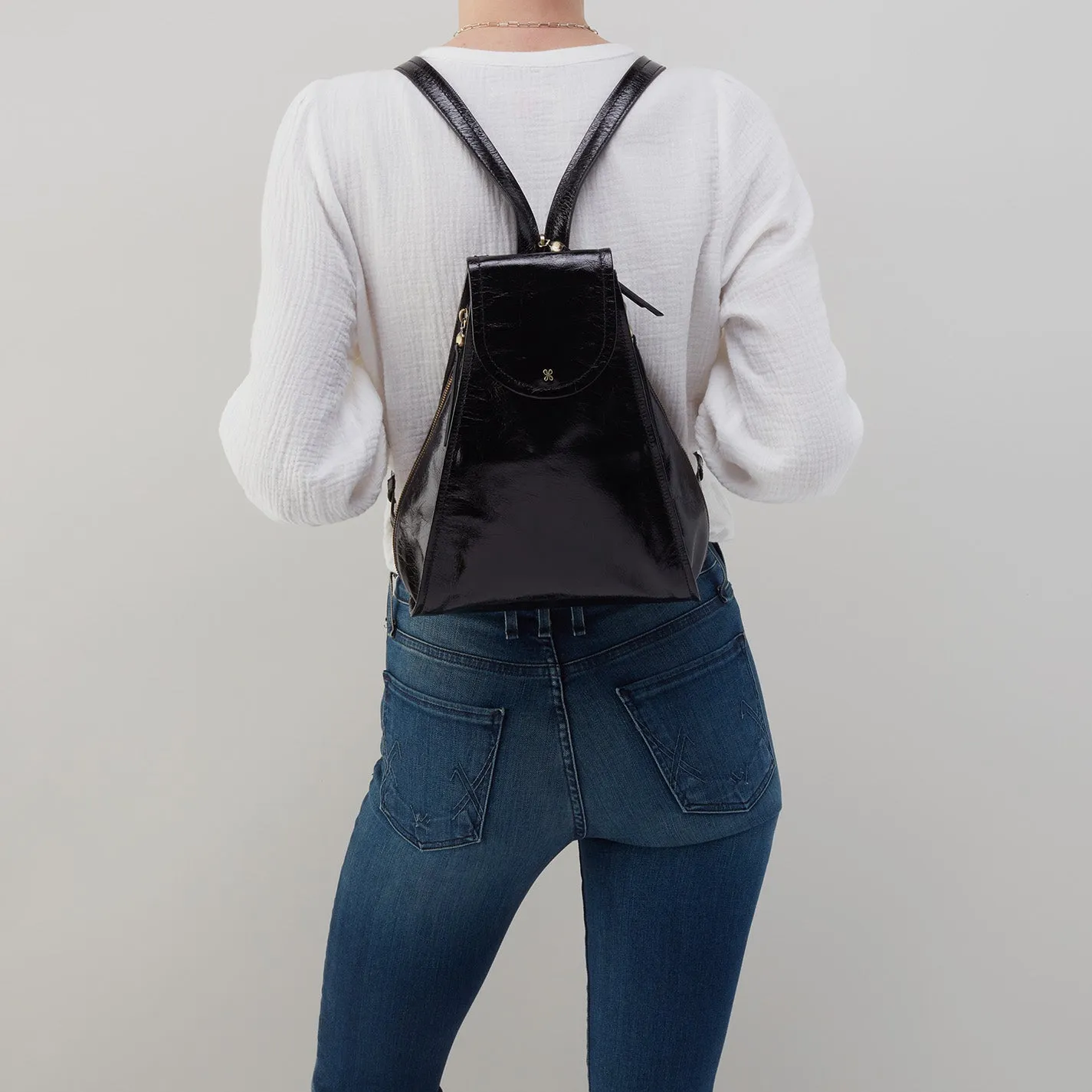 Betta Backpack In Polished Leather - Deep Moss