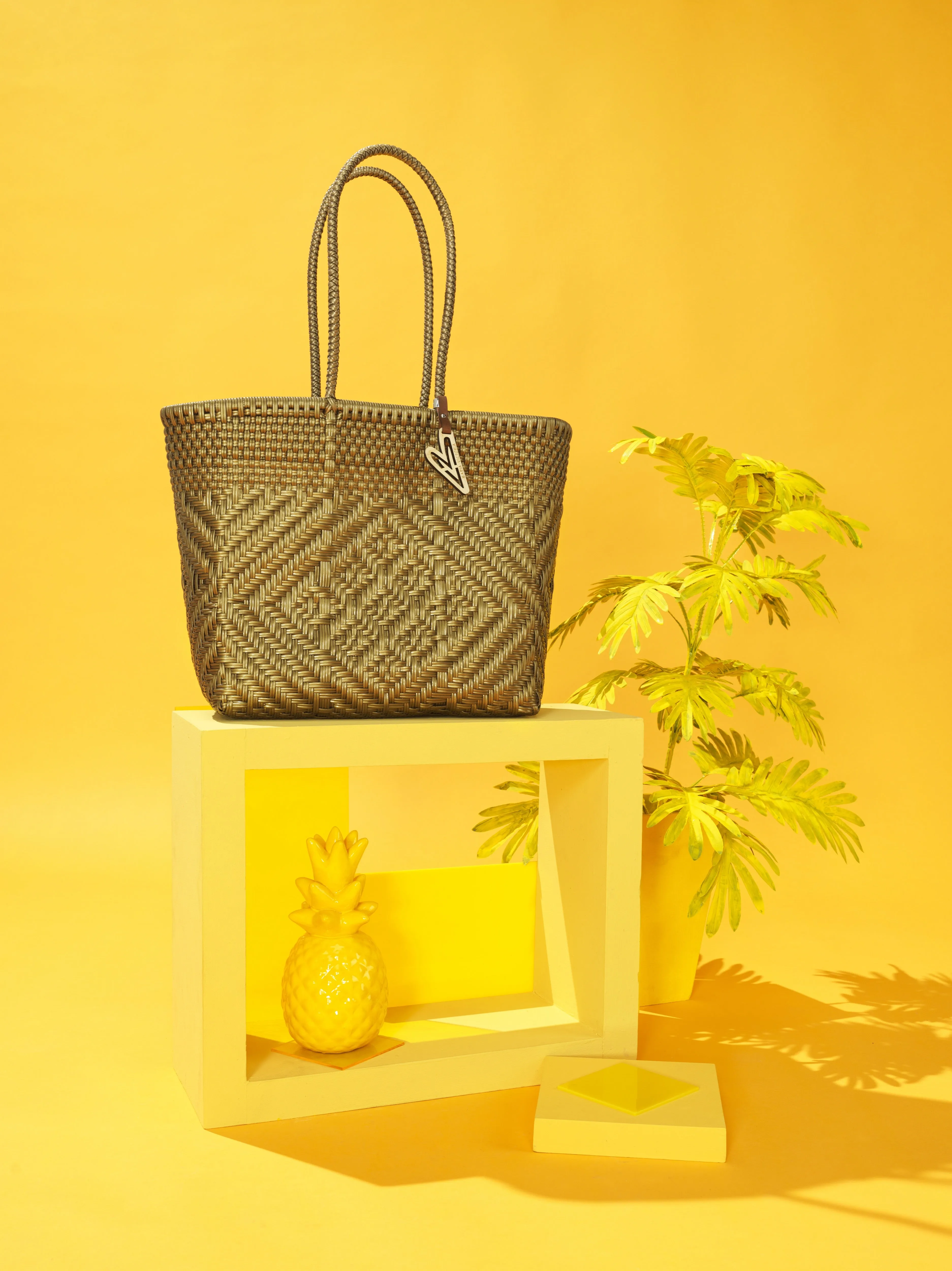 Maria Victoria | Sand Tote | Upcycled, Handwoven, Multicolor Tote