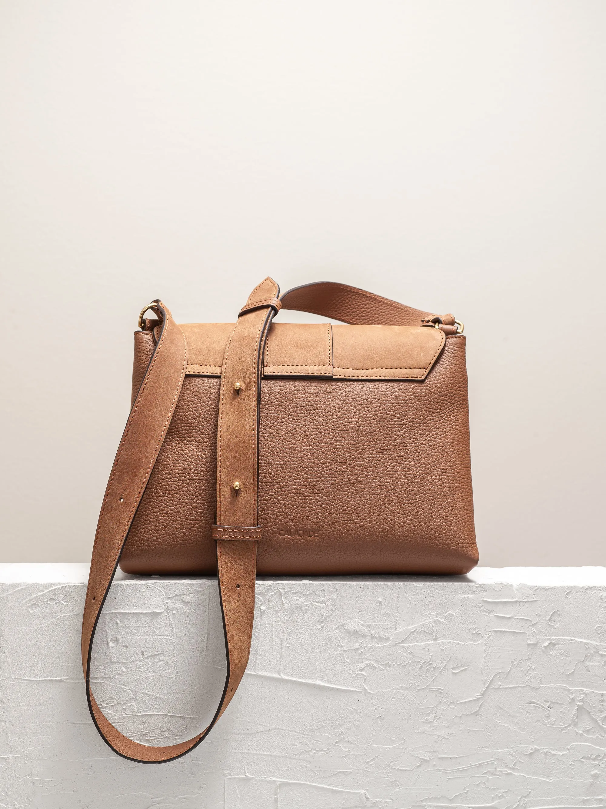 NAMI Almond Nubuck Shoulder bag